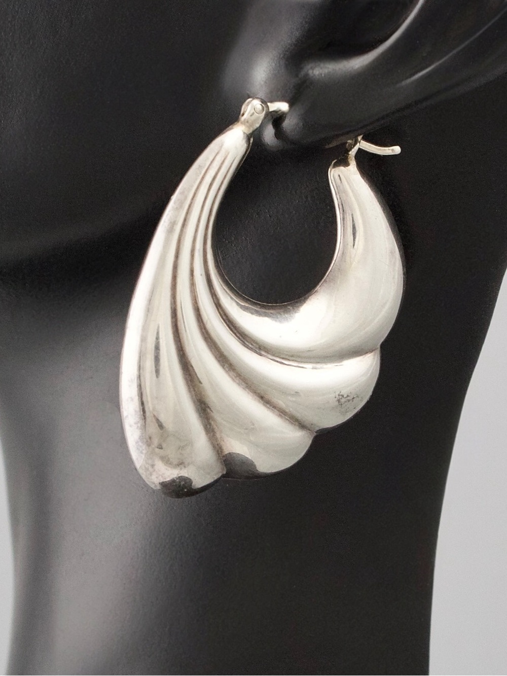 Vintage Sterling Silver Puffed Hoop Earrings with Ribbed Shrimp Texture